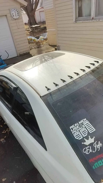 2004 Honda Civic 7th Gen - Image 2 of 12