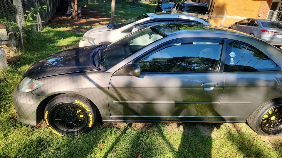 2004 Honda Civic 7th Gen - Image 3 of 5