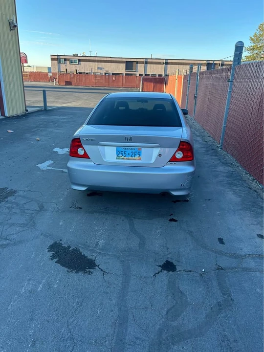 2004 Honda Civic 7th Gen - Image 3 of 9