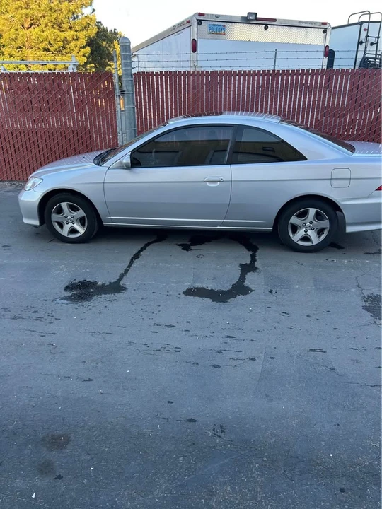 2004 Honda Civic 7th Gen - Image 2 of 9