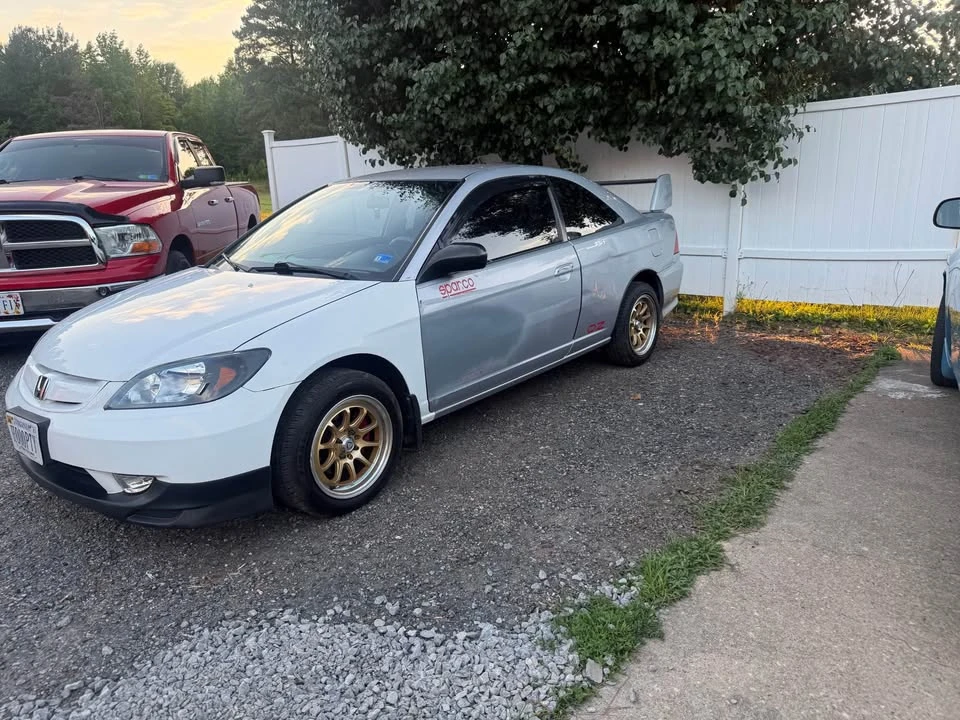 2004 Honda Civic 7th Gen - Image 3 of 4