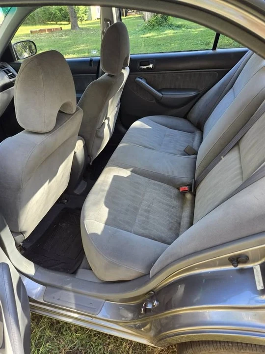 2004 Honda Civic 7th Gen - Image 6 of 7