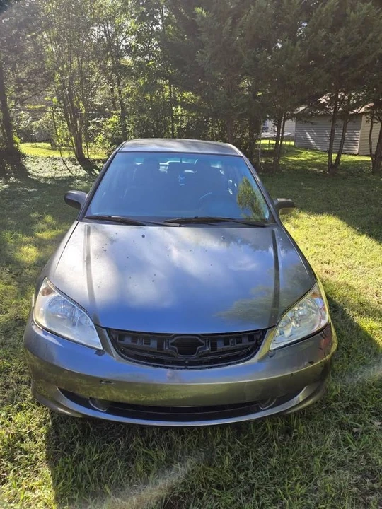 2004 Honda Civic 7th Gen - Image 2 of 7