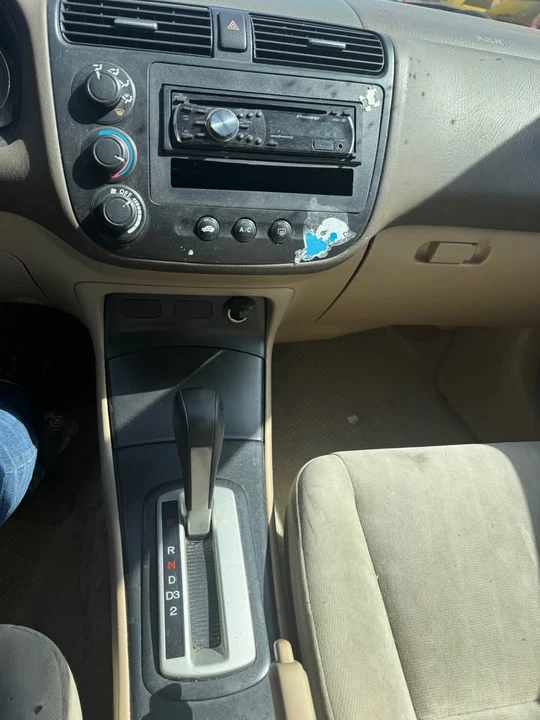 2004 Honda Civic 7th Gen - Image 7 of 7