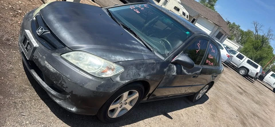 2004 Honda Civic 7th Gen - Image 2 of 9