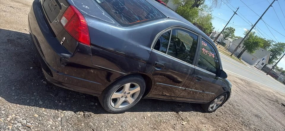 2004 Honda Civic 7th Gen - Image 4 of 9