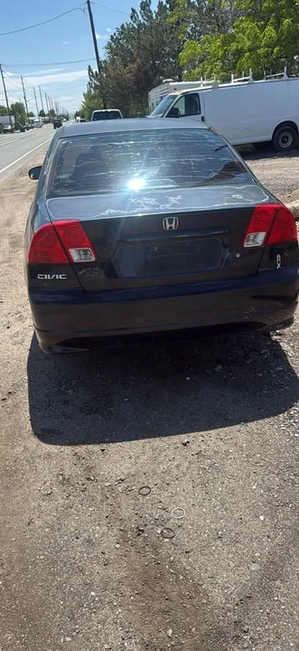 2004 Honda Civic 7th Gen - Image 3 of 9
