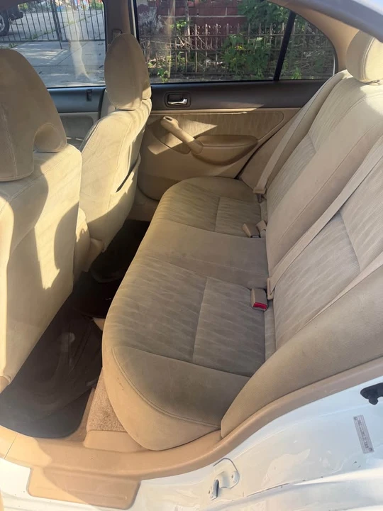 2004 Honda Civic 7th Gen - Image 5 of 7