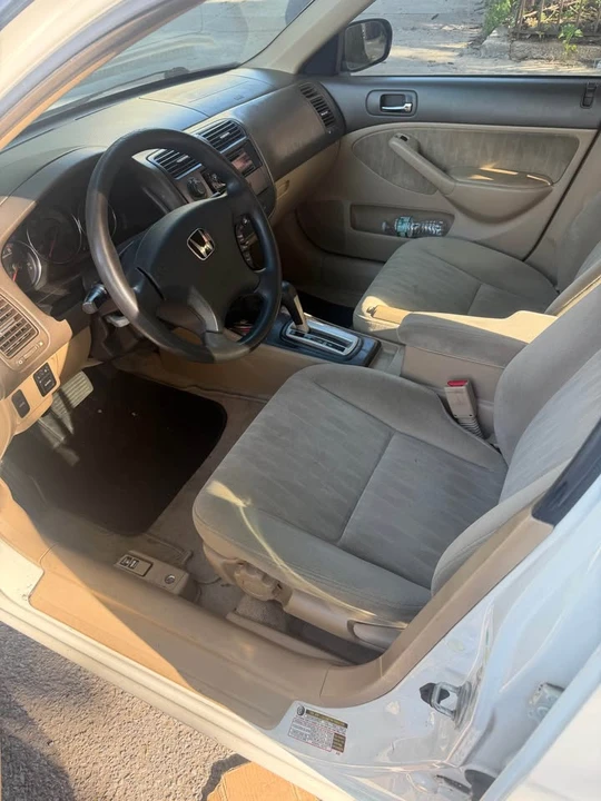 2004 Honda Civic 7th Gen - Image 6 of 7