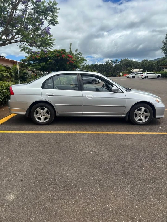 2004 Honda Civic 7th Gen - Image 2 of 13