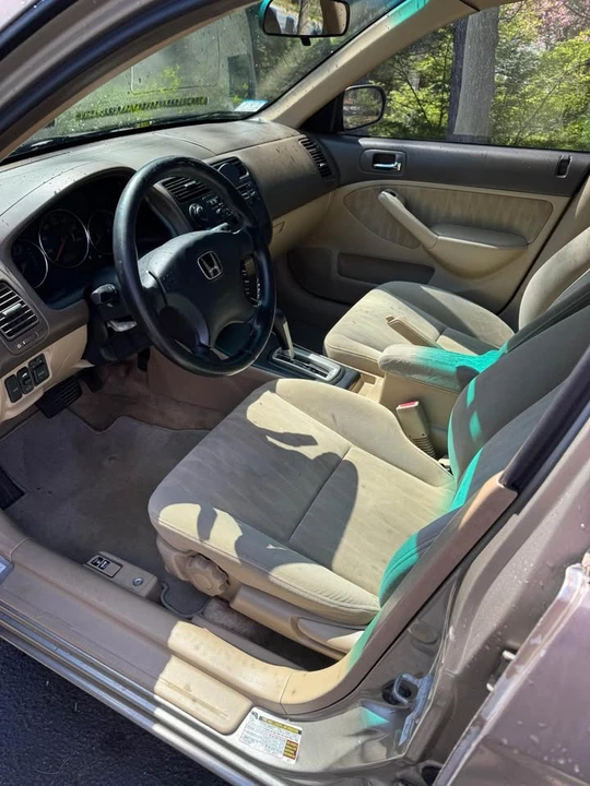2004 Honda Civic 7th Gen - Image 5 of 7