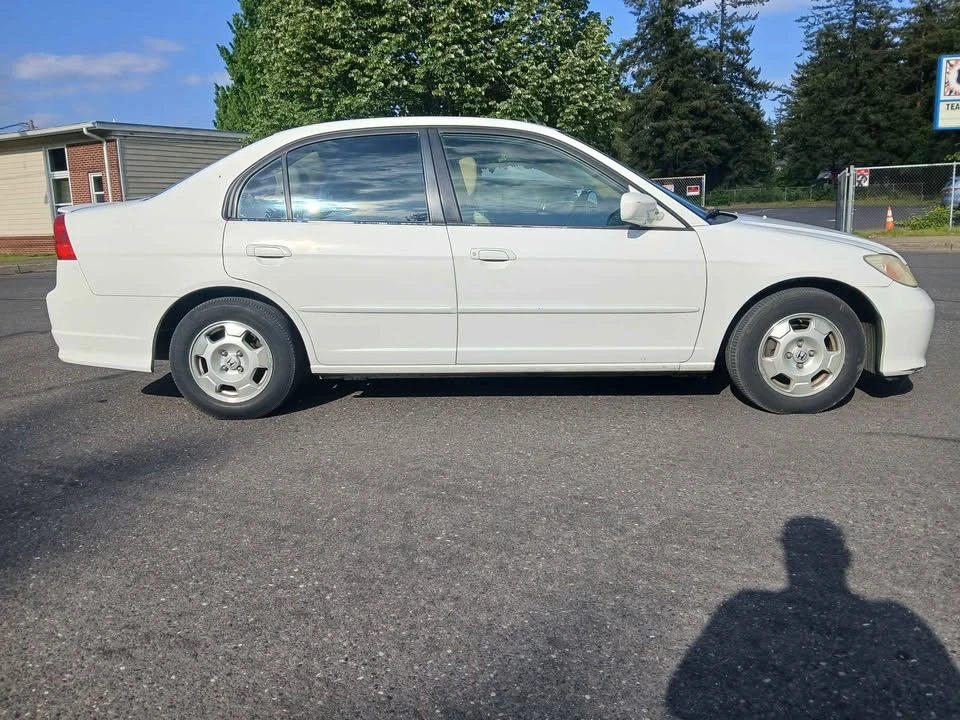 2004 Honda Civic 7th Gen - Image 3 of 15