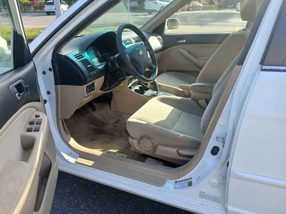 2004 Honda Civic 7th Gen - Image 11 of 15