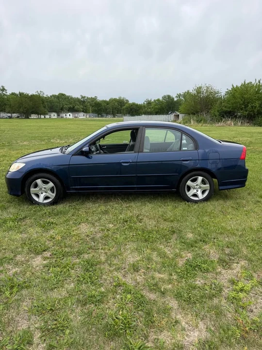 2004 Honda Civic 7th Gen - Image 3 of 17