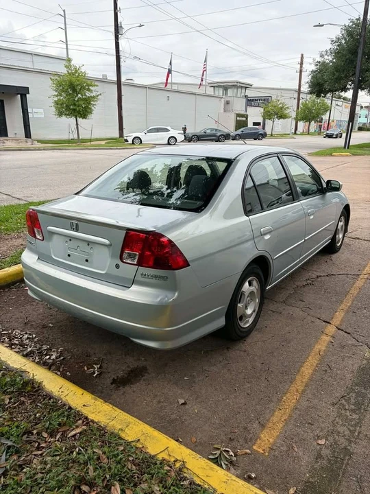 2004 Honda Civic 7th Gen - Image 3 of 12