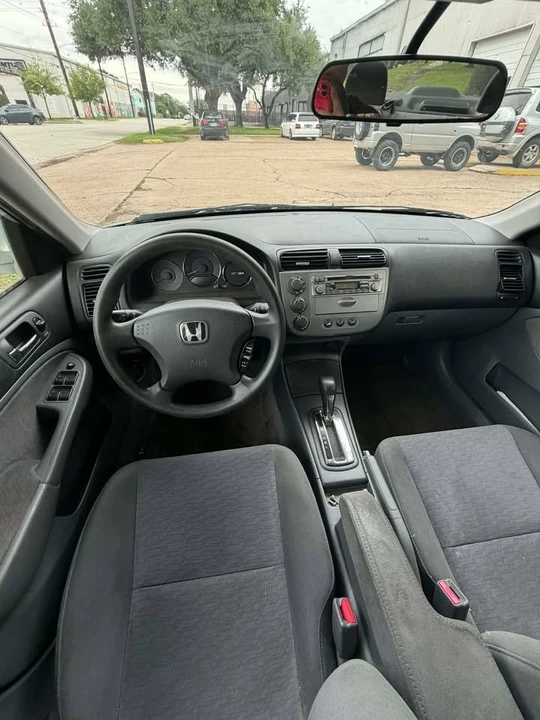 2004 Honda Civic 7th Gen - Image 9 of 12