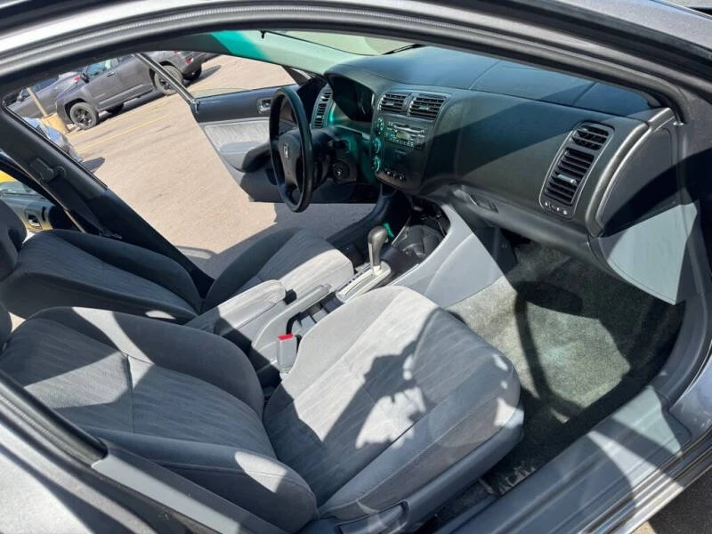 2004 Honda Civic 7th Gen - Image 12 of 19