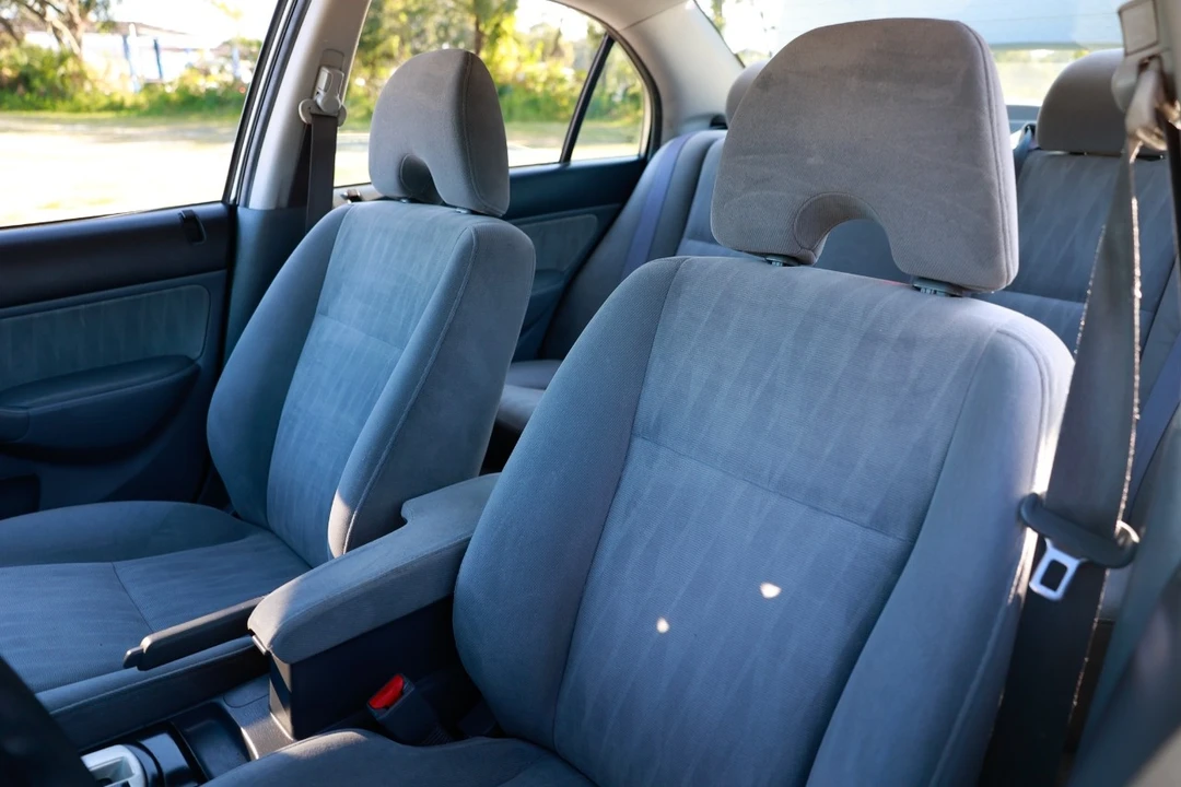 2004 Honda Civic 7th Gen - Image 6 of 12