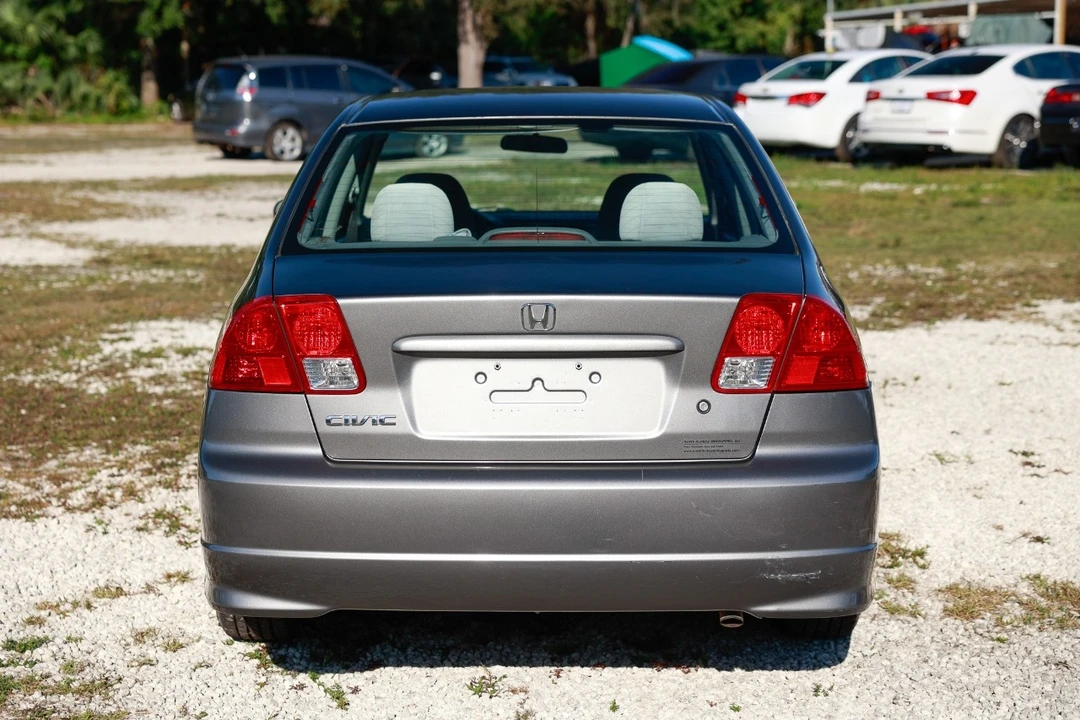 2004 Honda Civic 7th Gen - Image 9 of 12