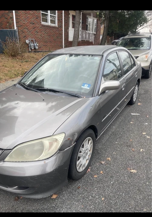 2004 Honda Civic 7th Gen - Image 2 of 4