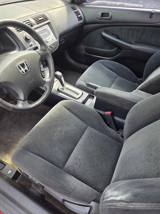 2004 Honda Civic 7th Gen - Image 9 of 12