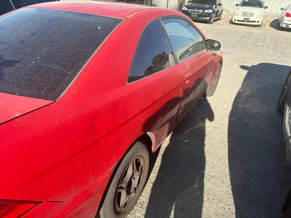 2004 Honda Civic 7th Gen - Image 3 of 4