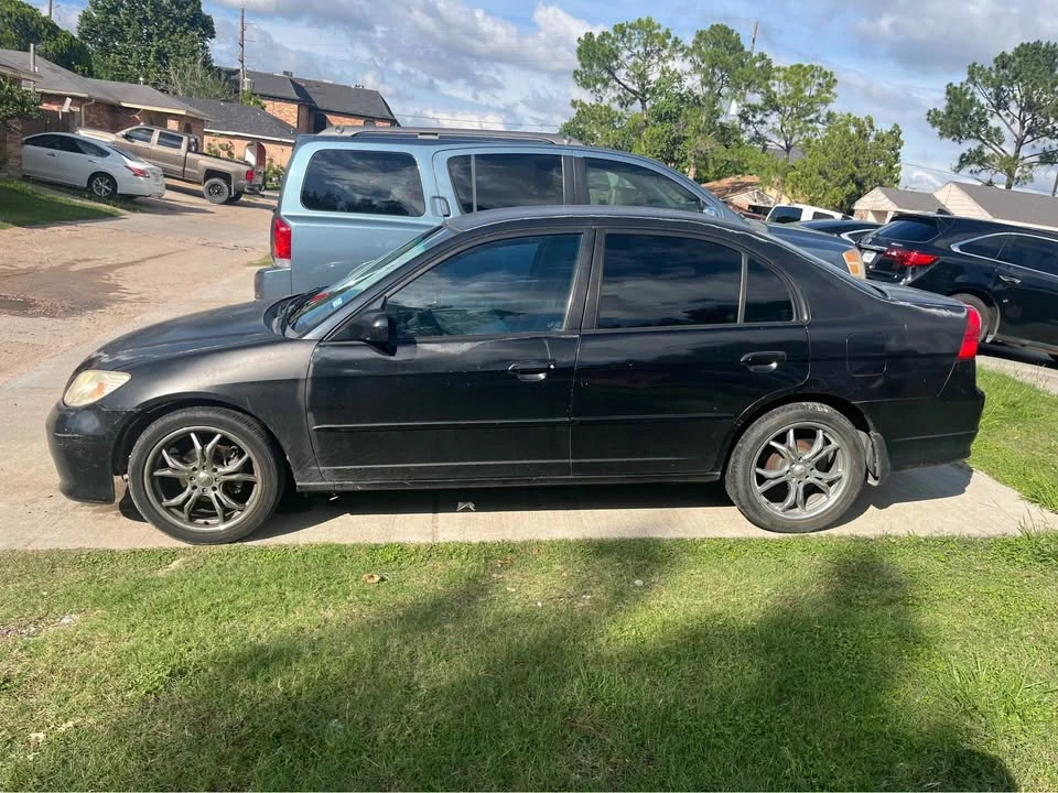 2004 Honda Civic 7th Gen - Image 3 of 4
