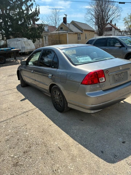 2004 Honda Civic 7th Gen - Image 4 of 5