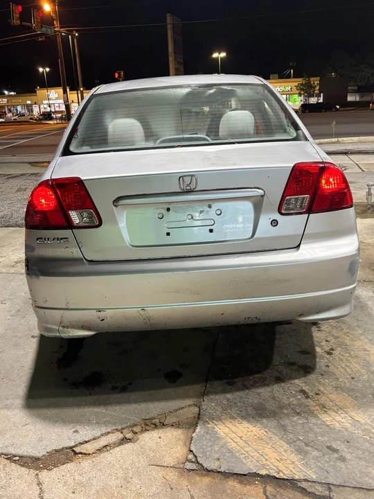2004 Honda Civic 7th Gen - Image 4 of 15