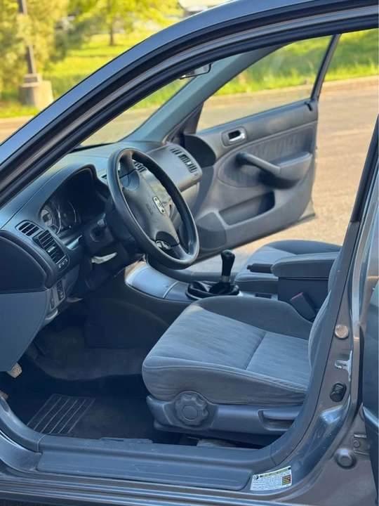 2004 Honda Civic 7th Gen - Image 11 of 12