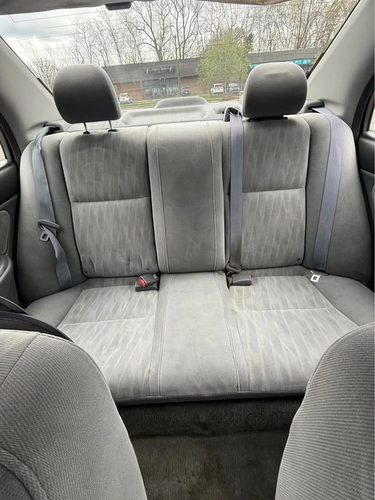 2004 Honda Civic 7th Gen - Image 5 of 13