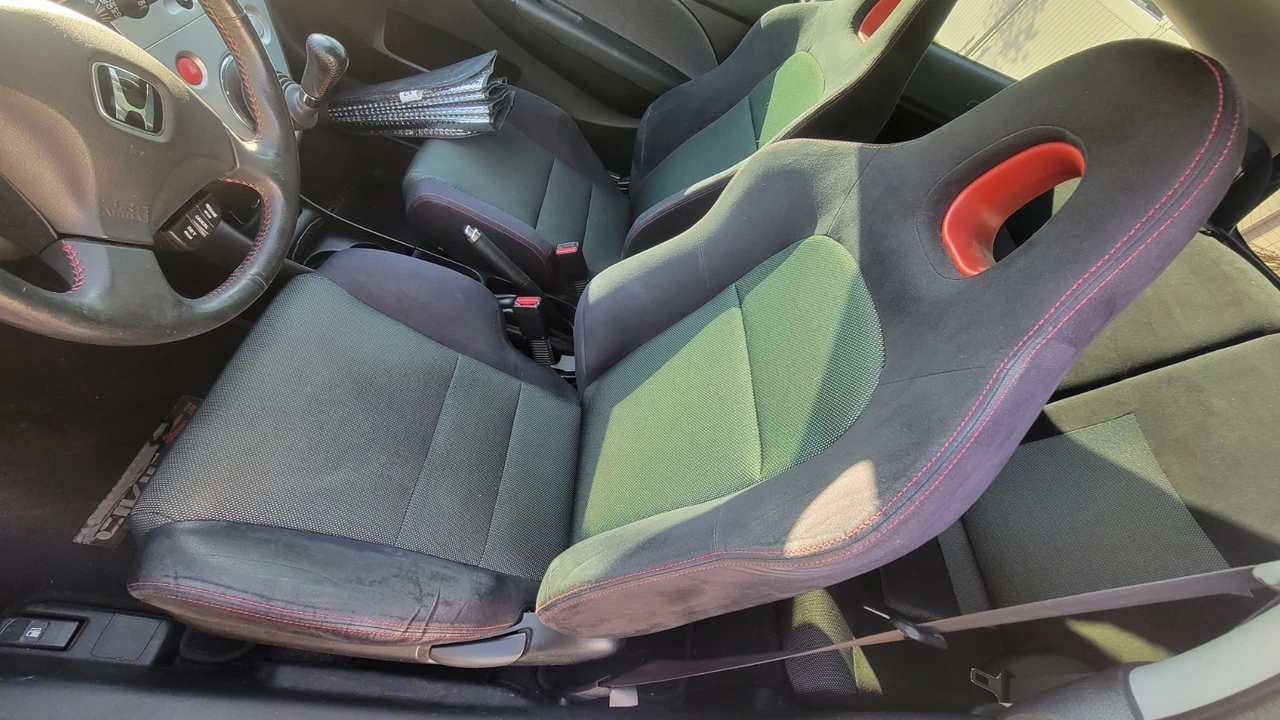 2004 Honda Civic 7th Gen - Image 17 of 21
