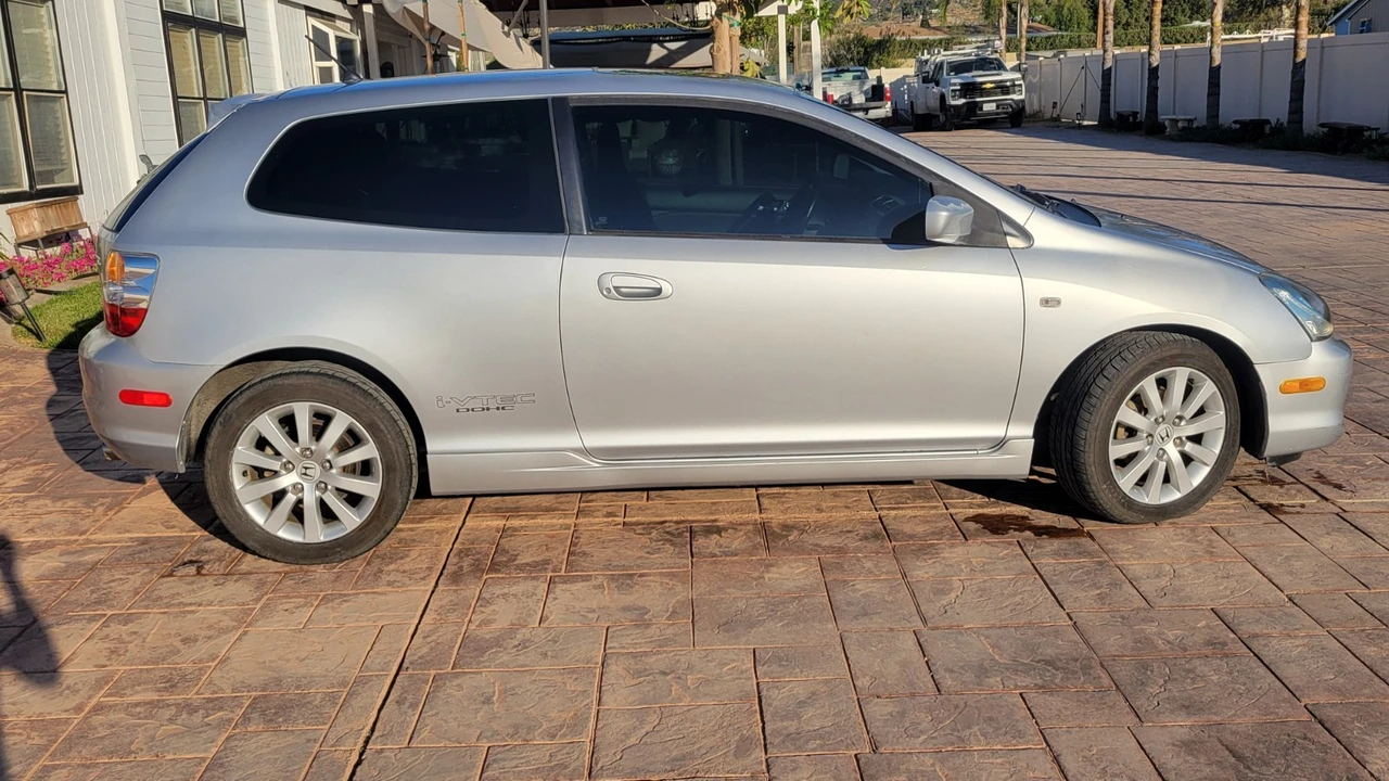 2004 Honda Civic 7th Gen - Image 7 of 21
