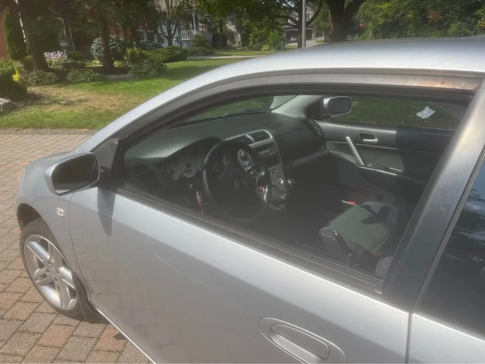 2004 Honda EP3 Civic Type R - Image 11 of 13