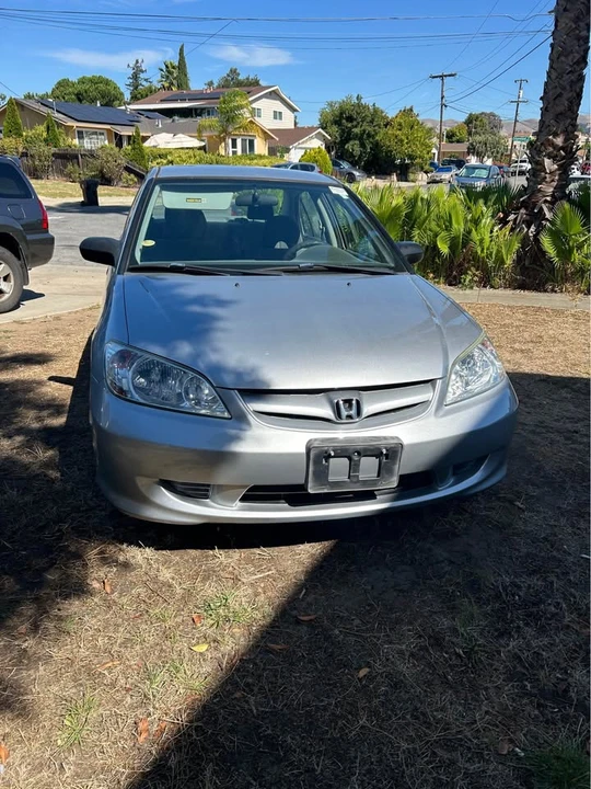 2004 Honda Civic 7th Gen - Image 2 of 9