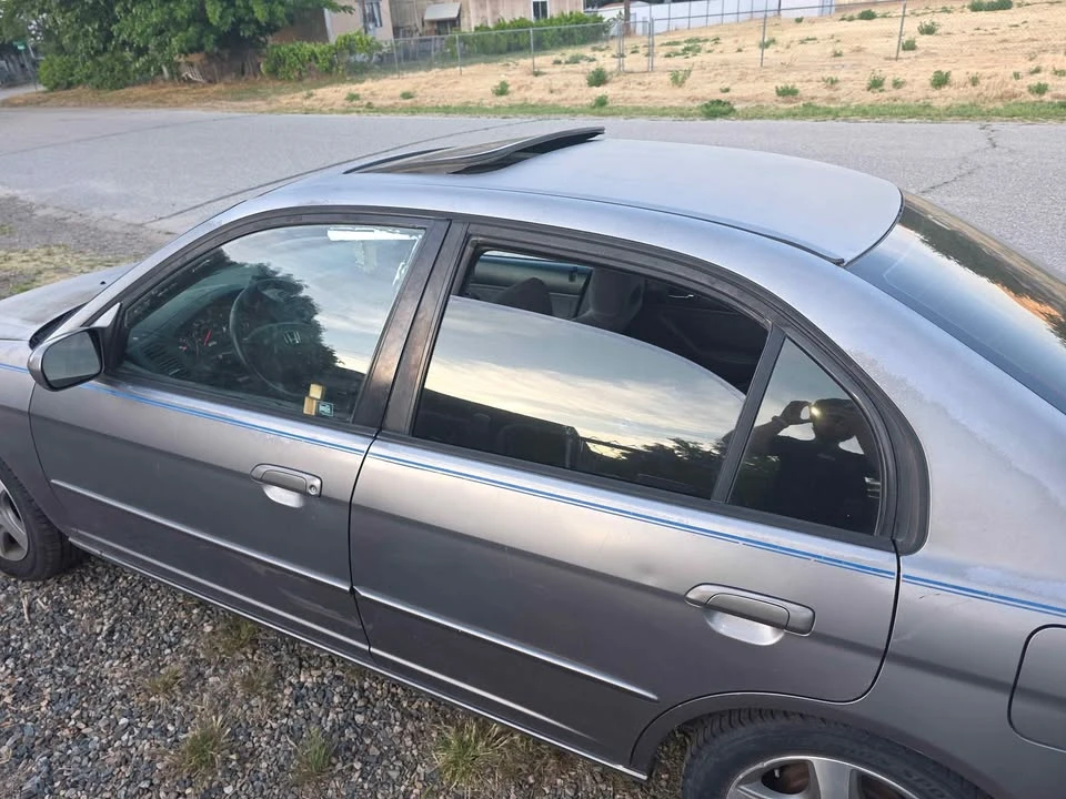 2004 Honda Civic 7th Gen - Image 4 of 5