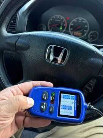 2004 Honda CR-V 2nd Gen - Image 5 of 8
