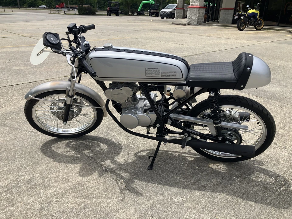 2004 Honda CB50R - Image 9 of 31