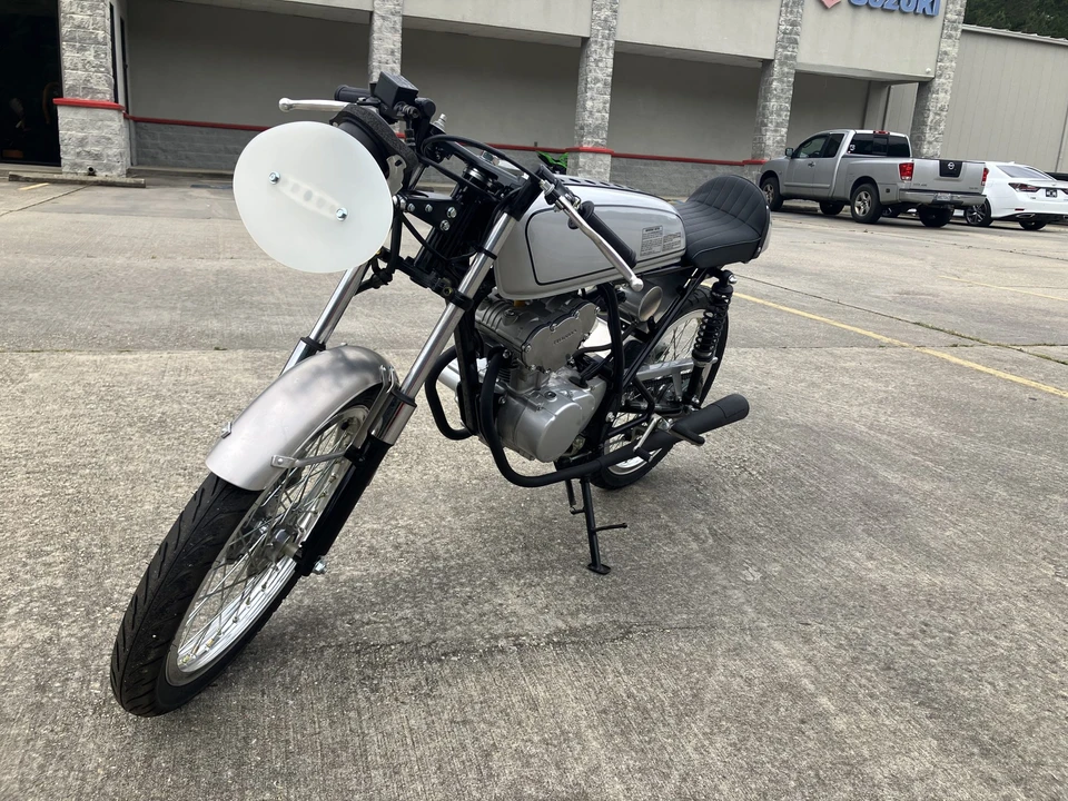 2004 Honda CB50R - Image 14 of 31