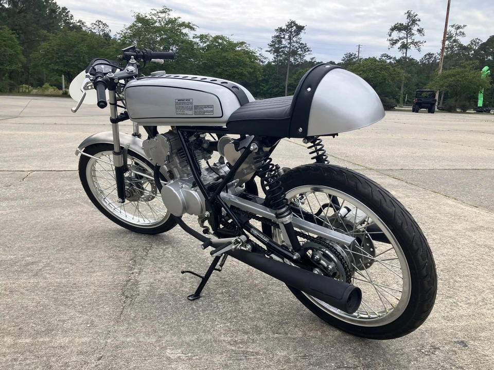 2004 Honda CB50R - Image 8 of 31