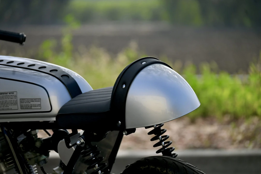 2004 Honda CB50R - Image 16 of 31