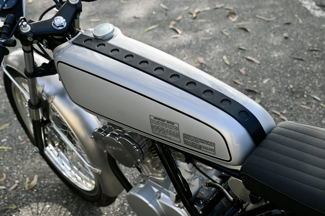 2004 Honda CB50R - Image 9 of 31