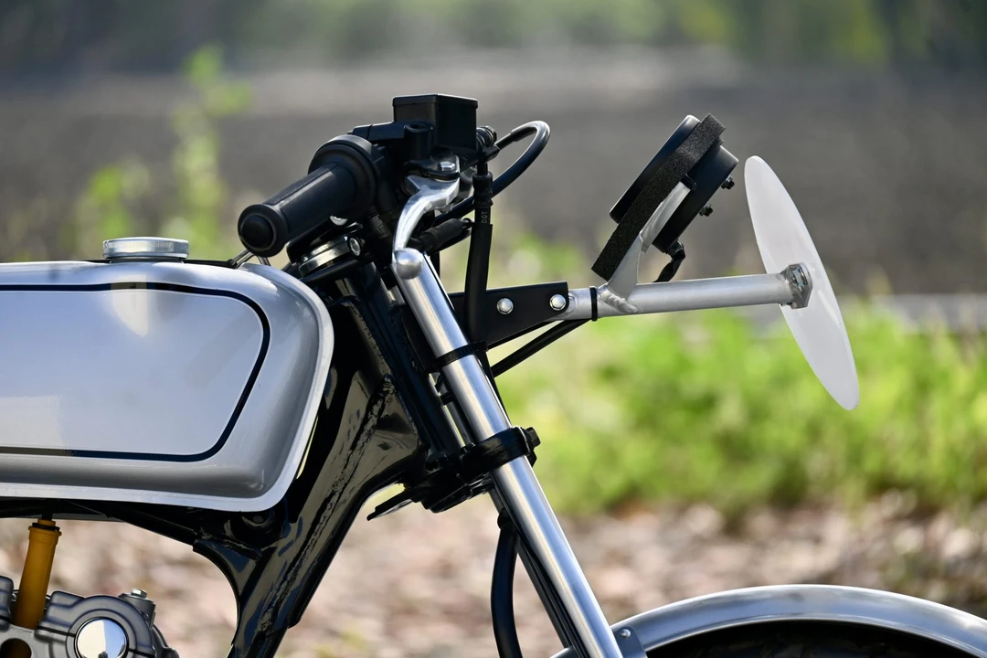 2004 Honda CB50R - Image 19 of 31