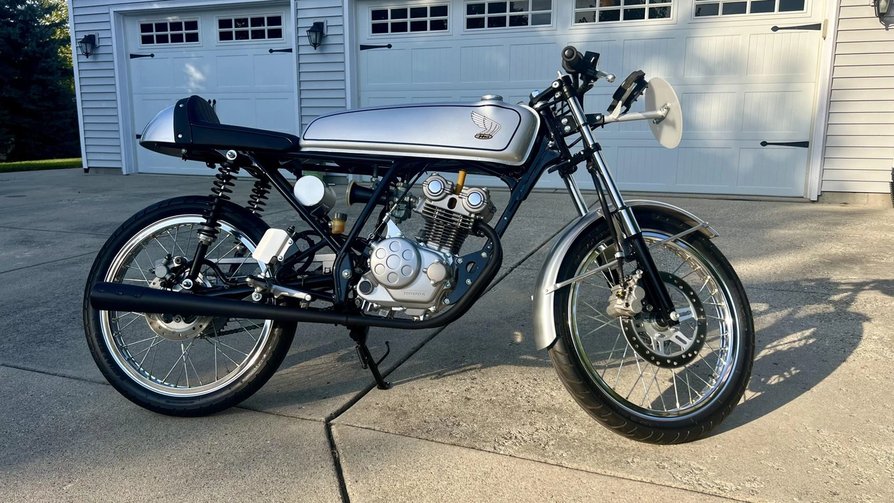 2004 Honda CB50R - Image 15 of 31