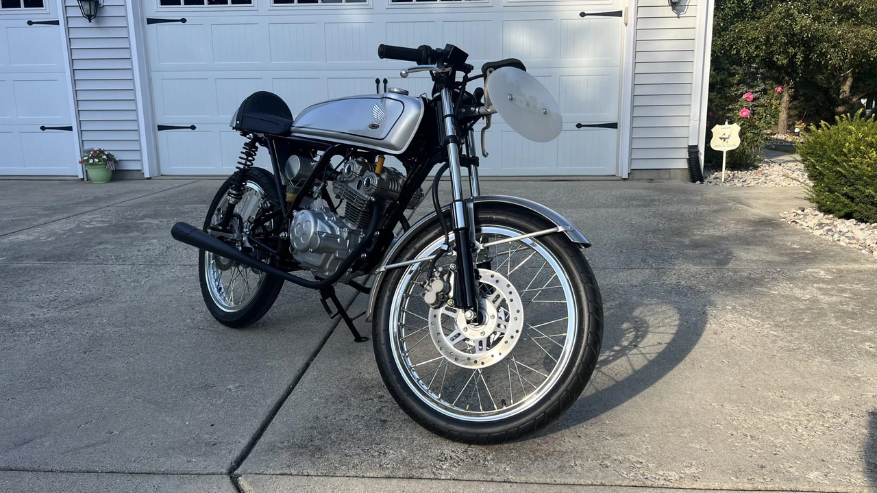 2004 Honda CB50R - Image 22 of 31