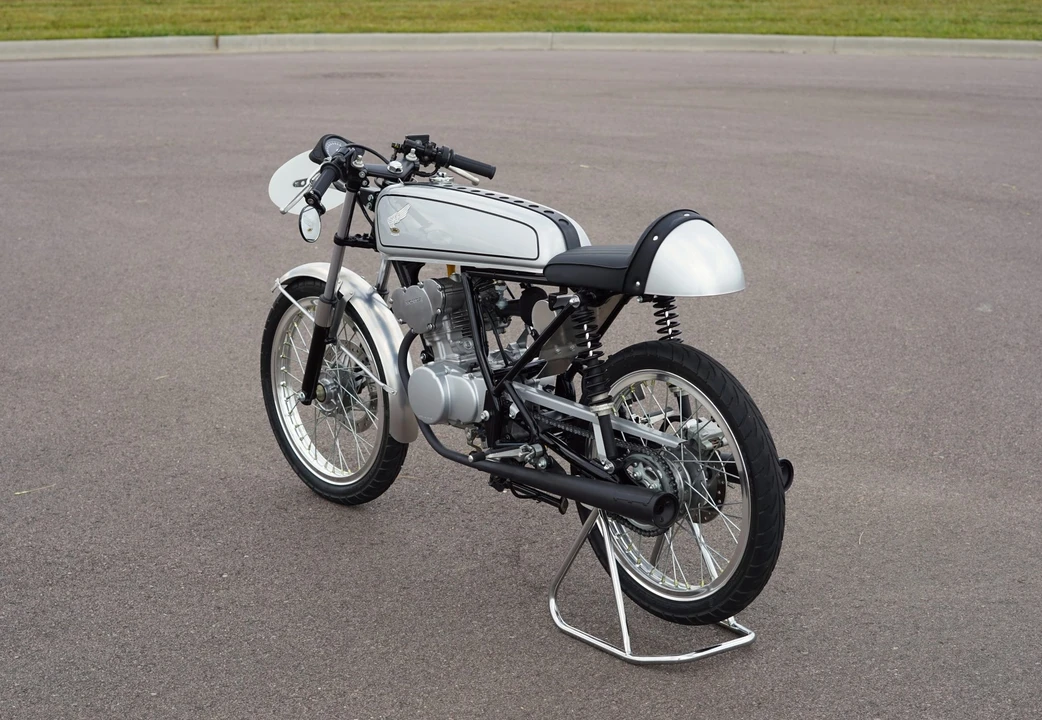2004 Honda CB50R - Image 14 of 31