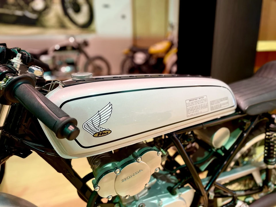 2004 Honda CB50R - Image 22 of 31