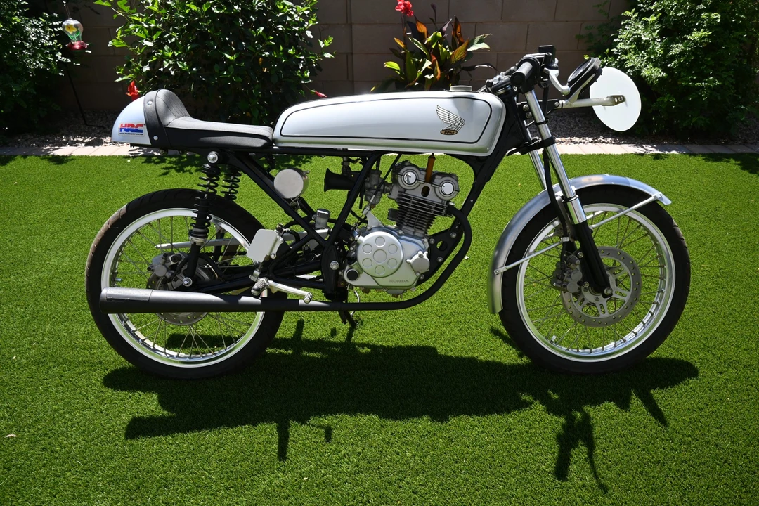 2004 Honda CB50R - Image 4 of 20