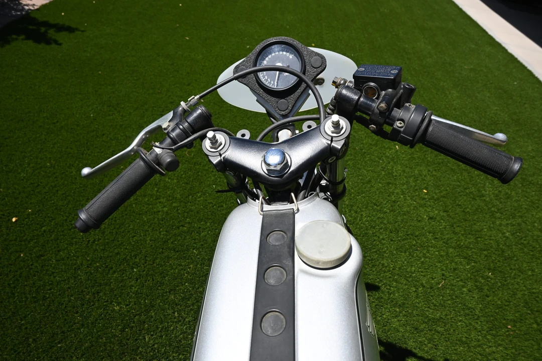 2004 Honda CB50R - Image 17 of 20