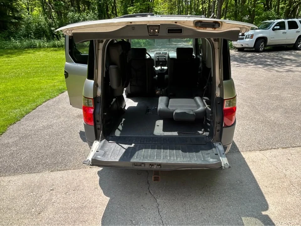 2004 Honda Element - Image 5 of 12